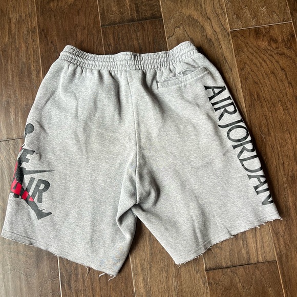 Nike Jordan shorts - Picture 2 of 5